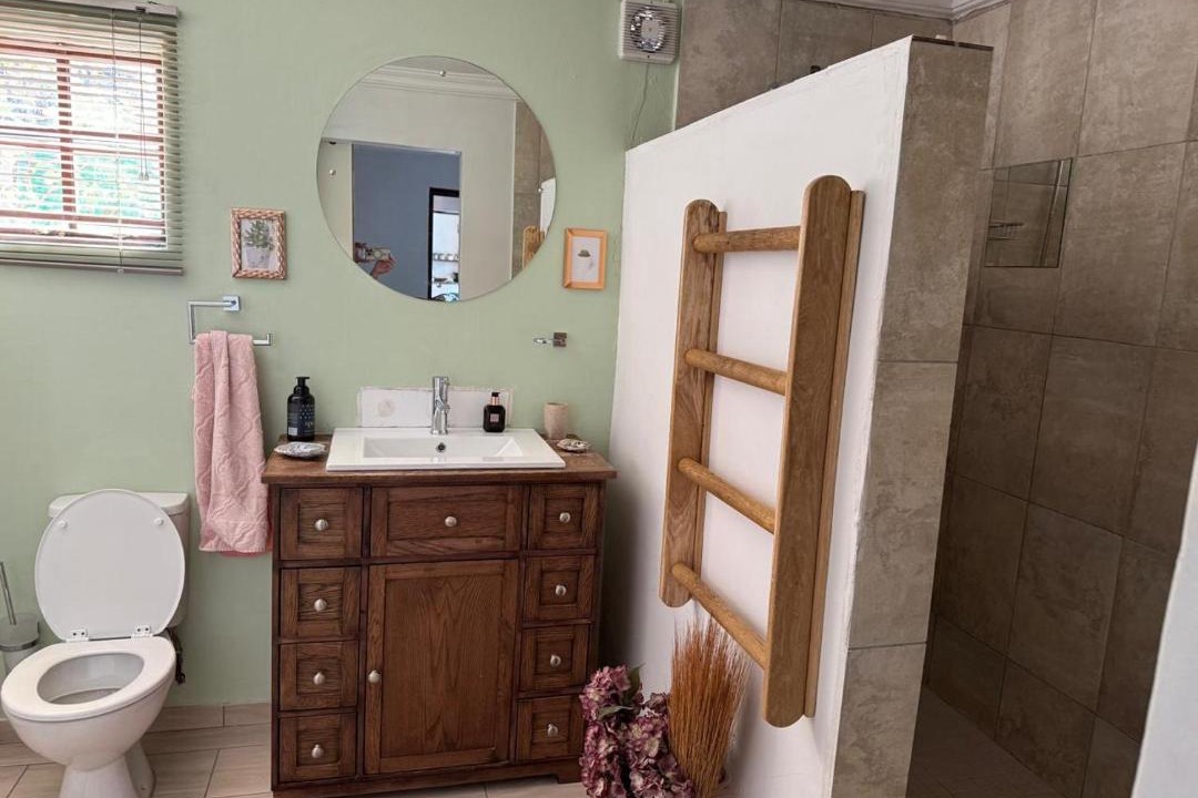 Photo of Bathroom in Merrivale