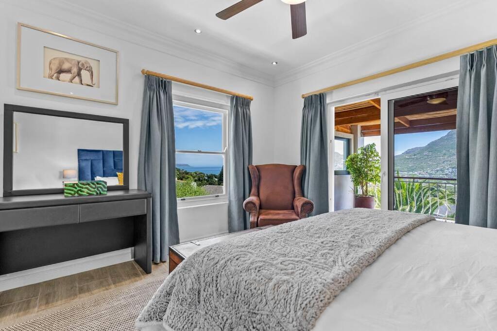 Photo of Bedroom in Scott Estate
