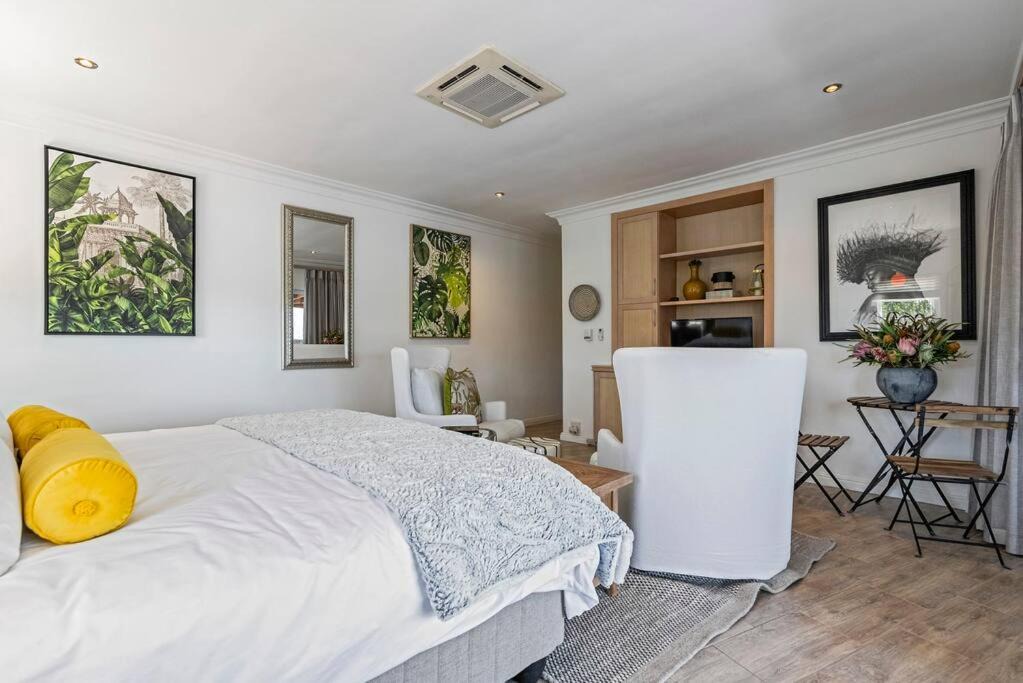 Photo of Bedroom in Scott Estate