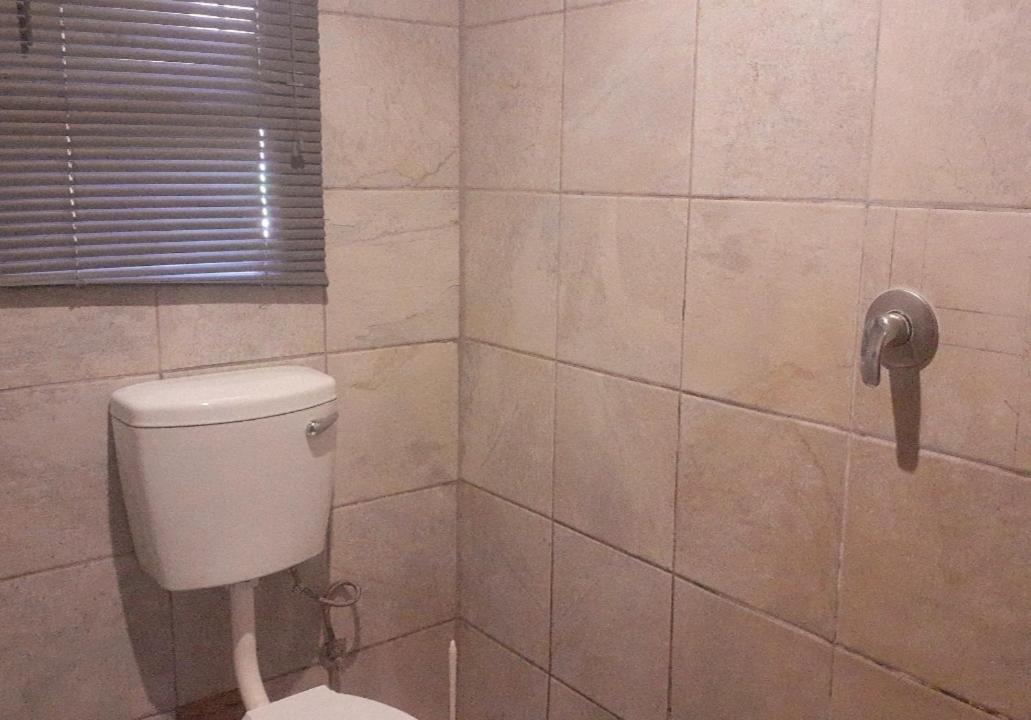 Photo of Bathroom in Kew