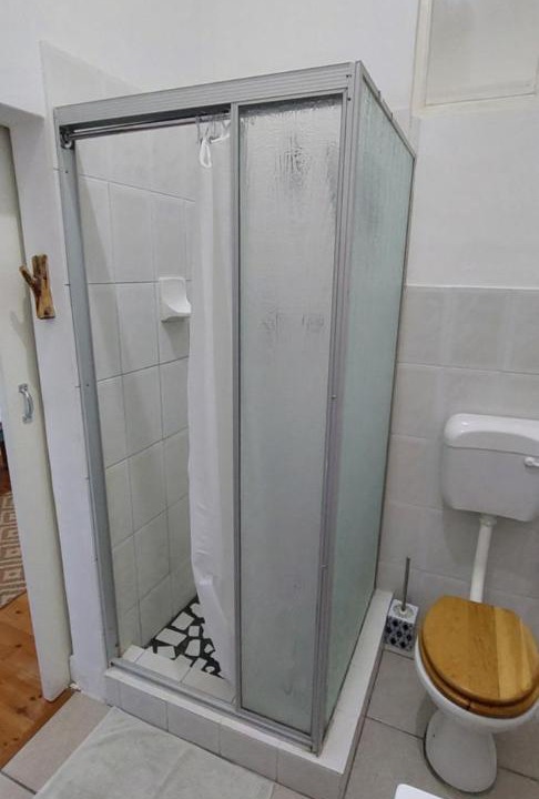Photo of Bathroom in Kamieskroon