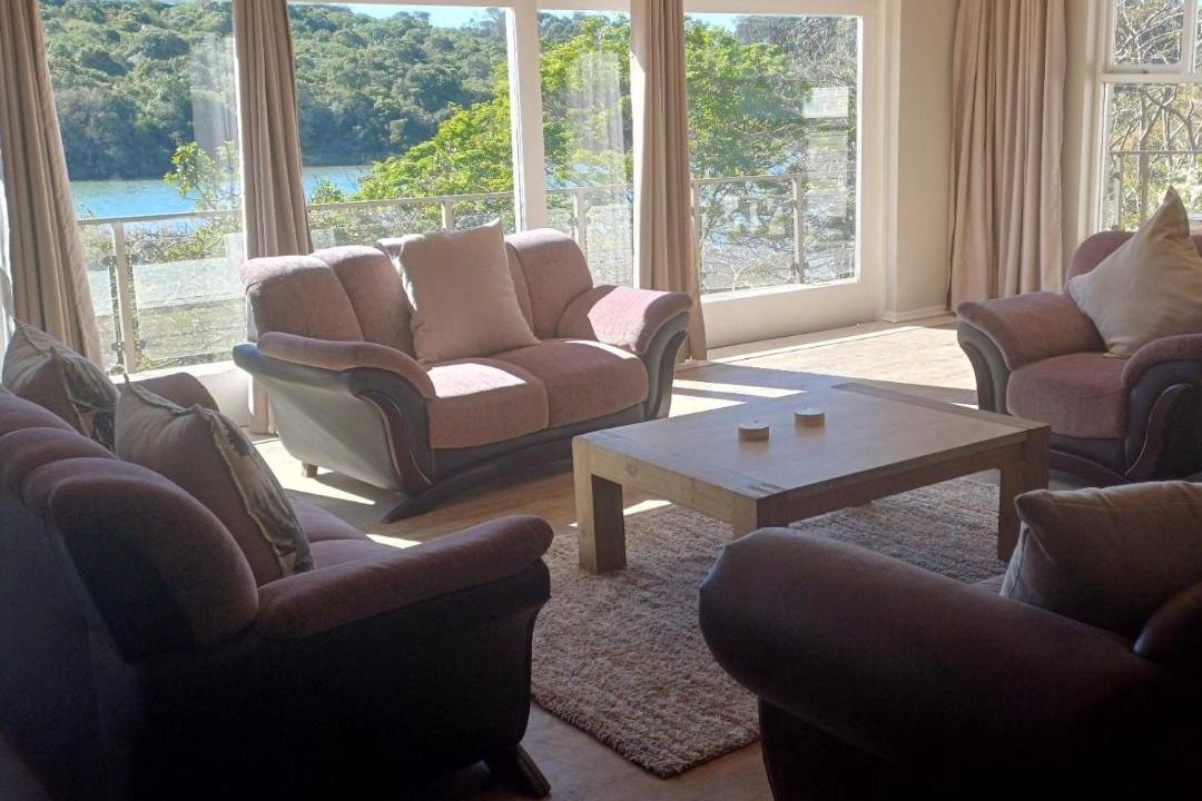 Photo of Livingroom in Gonubie