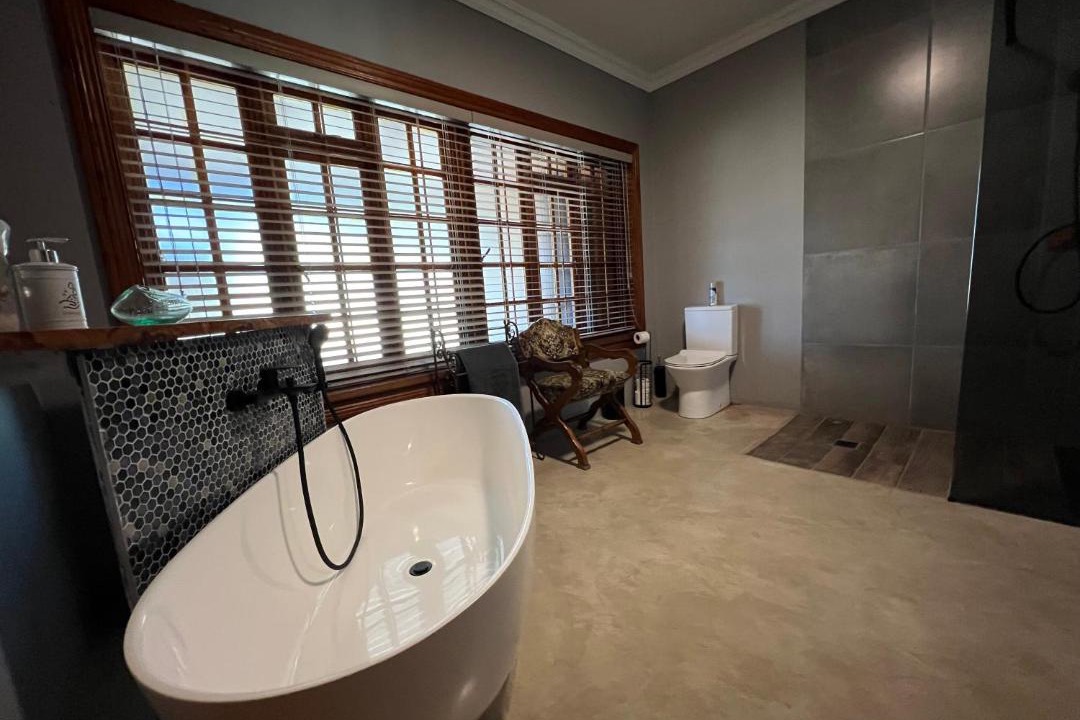 Photo of Bathroom in Buffelspoort