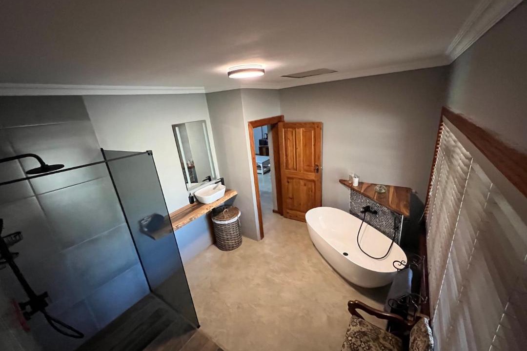 Photo of Bathroom in Buffelspoort
