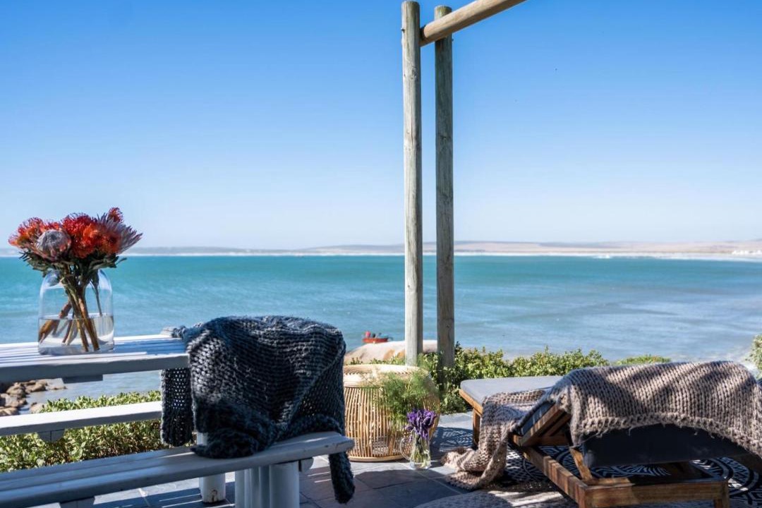 Photo of Others in Paternoster