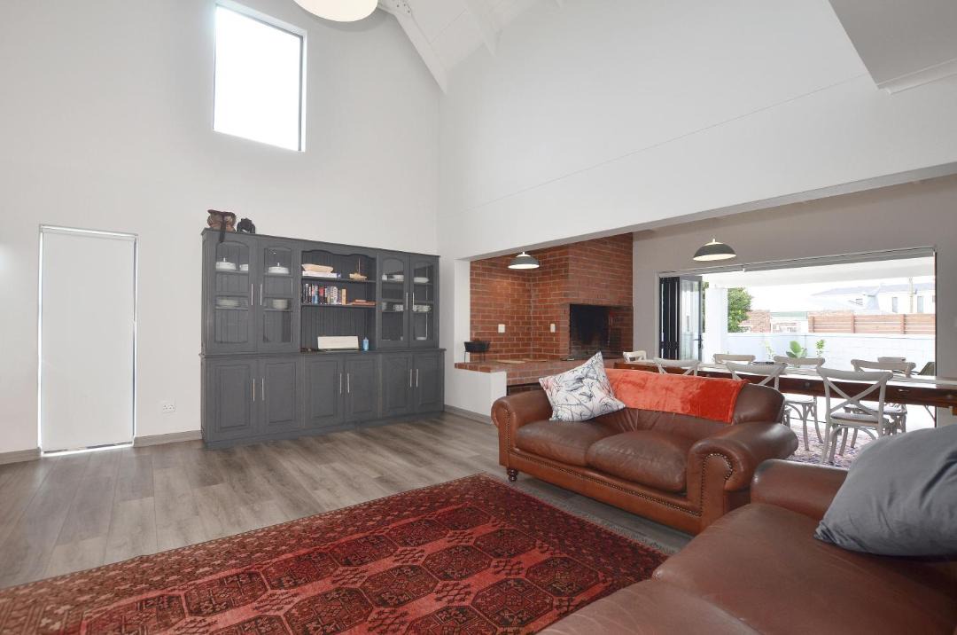 Photo of Livingroom in Yzerfontein