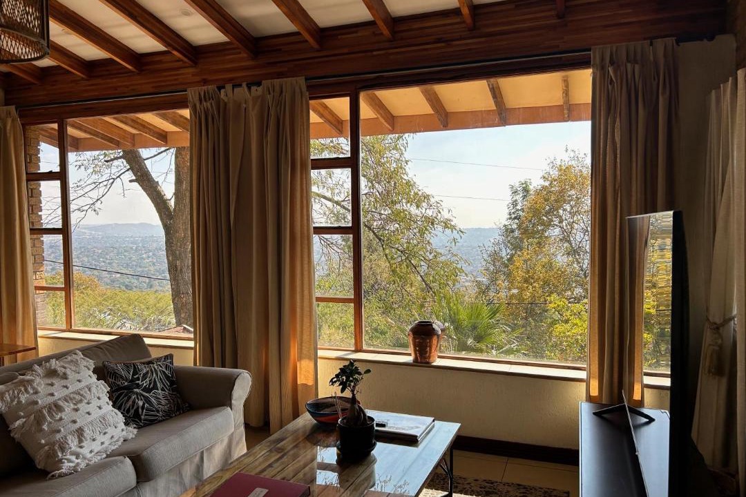 Photo of Livingroom in Northcliff