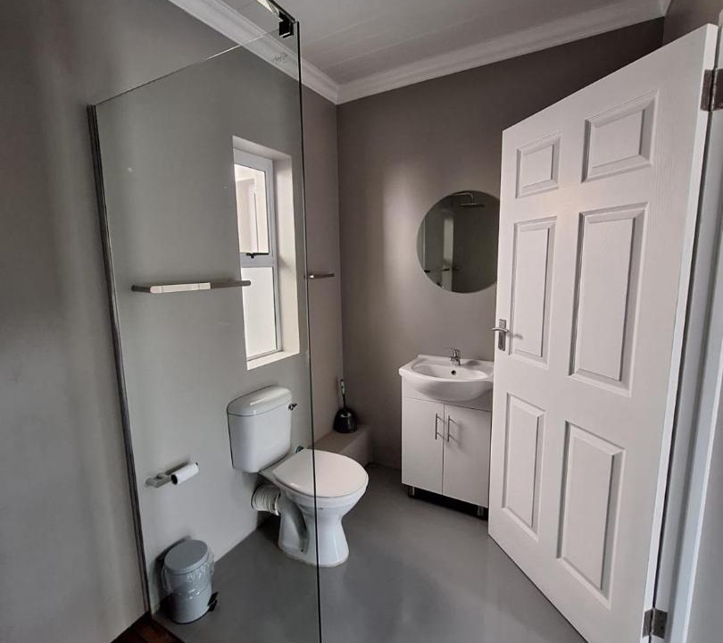 Photo of Bathroom in L'Agulhas