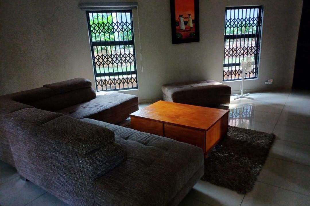 Photo of Livingroom in Schoemansville
