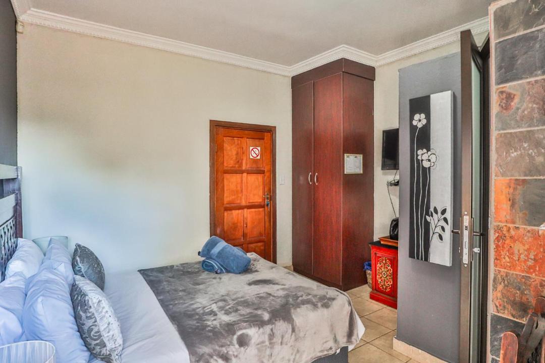 Photo of Bedroom in Rustenburg