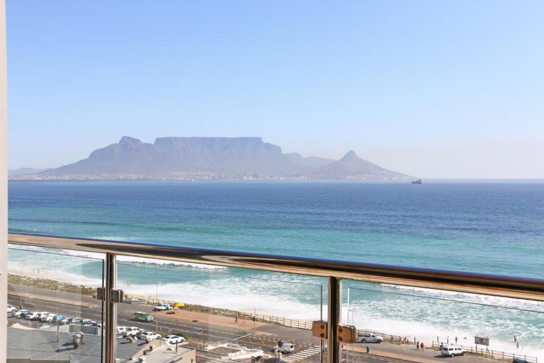 Photo of Others in Bloubergstrand