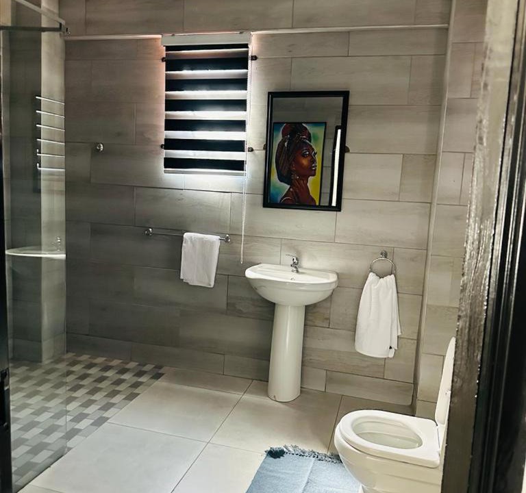 Photo of Bathroom in Bezuidenhout Valley