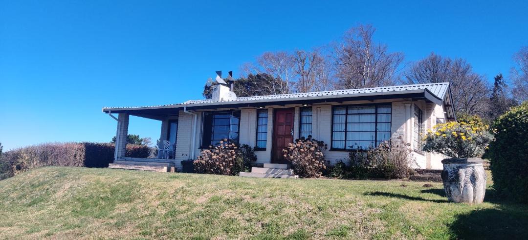 Photo of Buildings in Hogsback