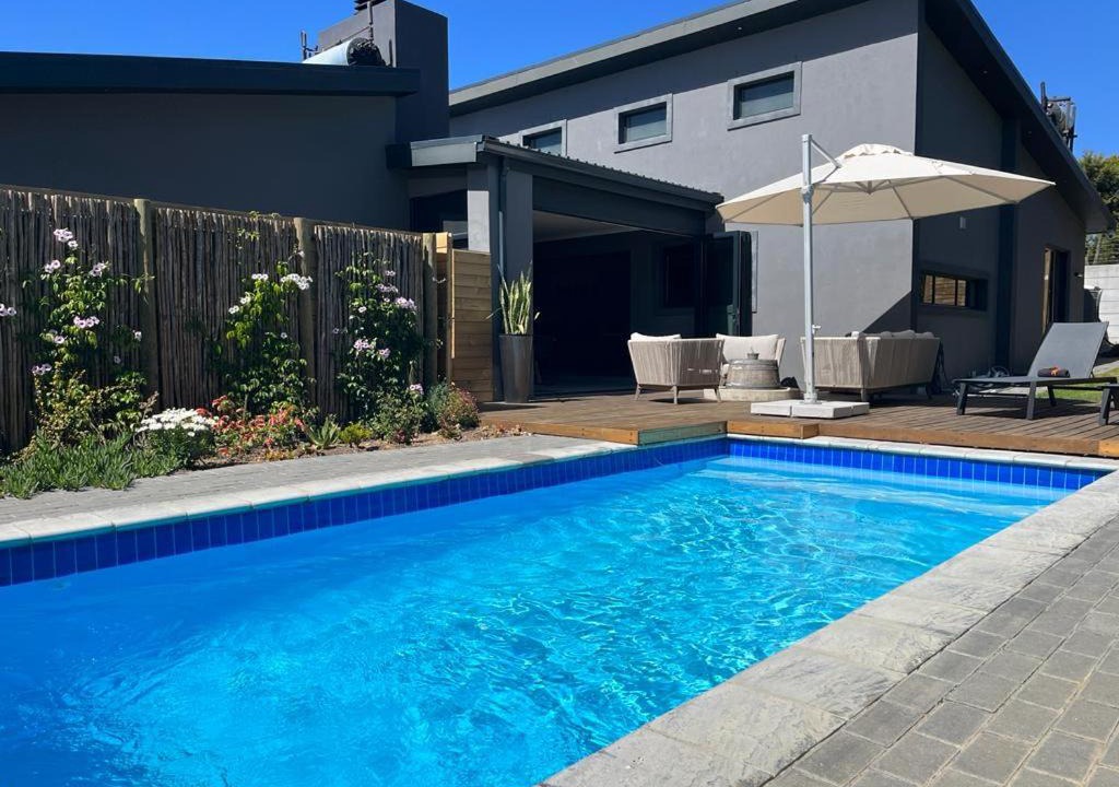 Photo of Outdoor in Somerset West