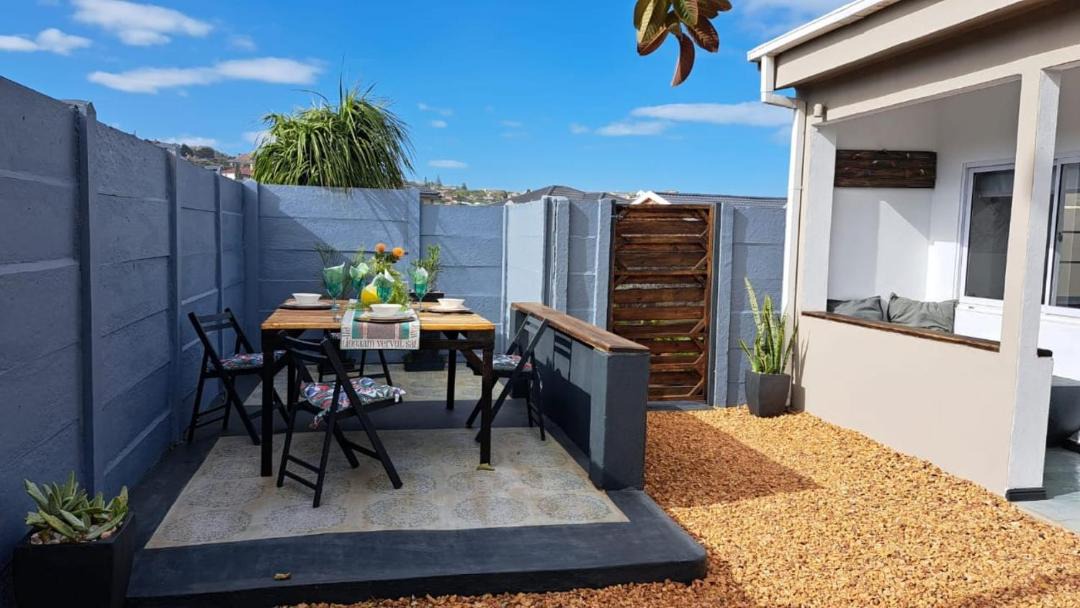 Photo of Patio Balcony in Dana Bay