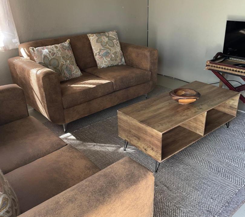 Photo of Livingroom in Umjindi