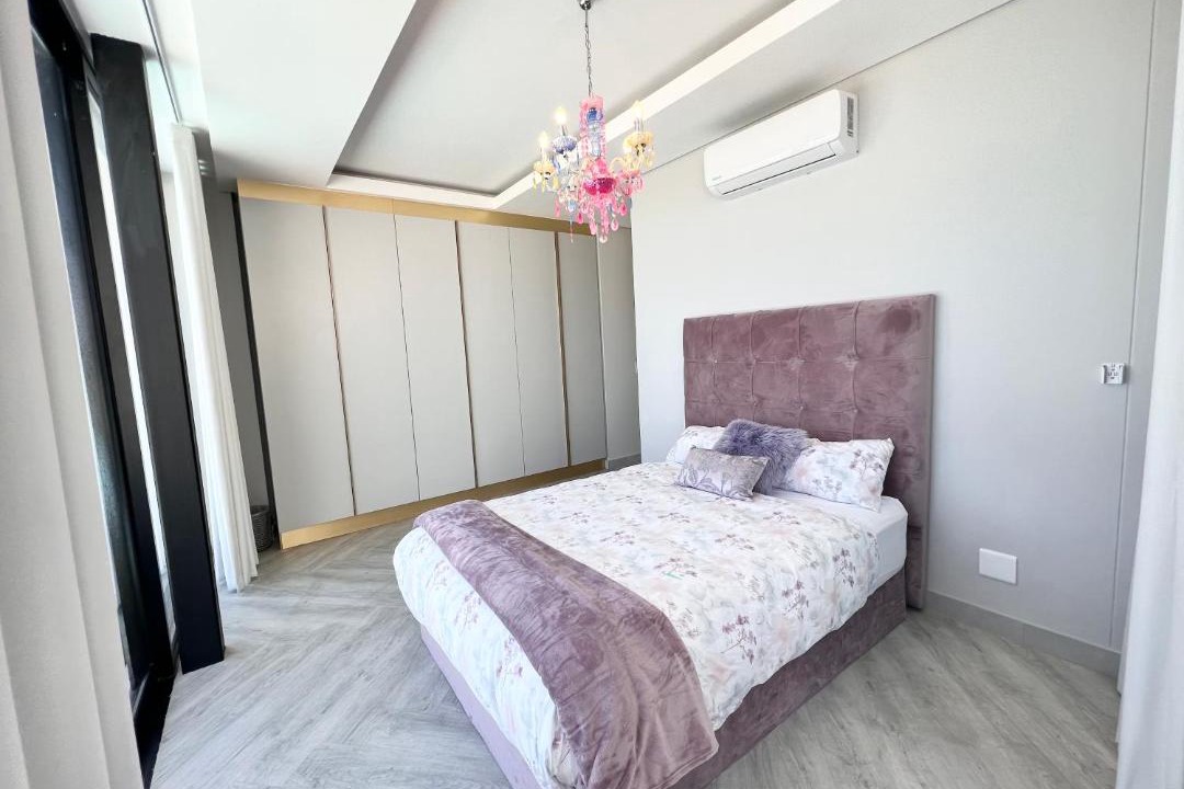 Photo of Bedroom in Big Bay