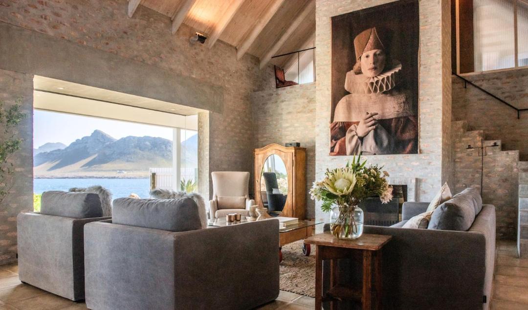 Photo of Livingroom in Pringle Bay