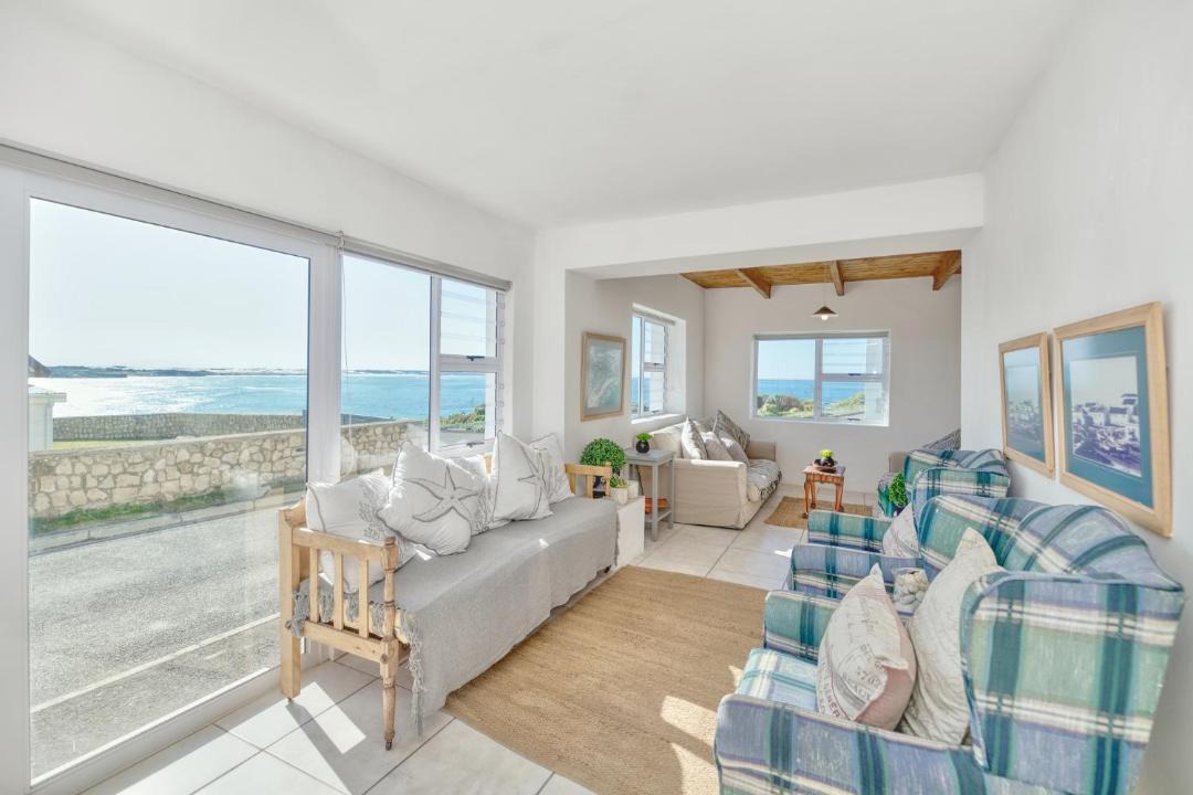 Photo of Livingroom in Arniston