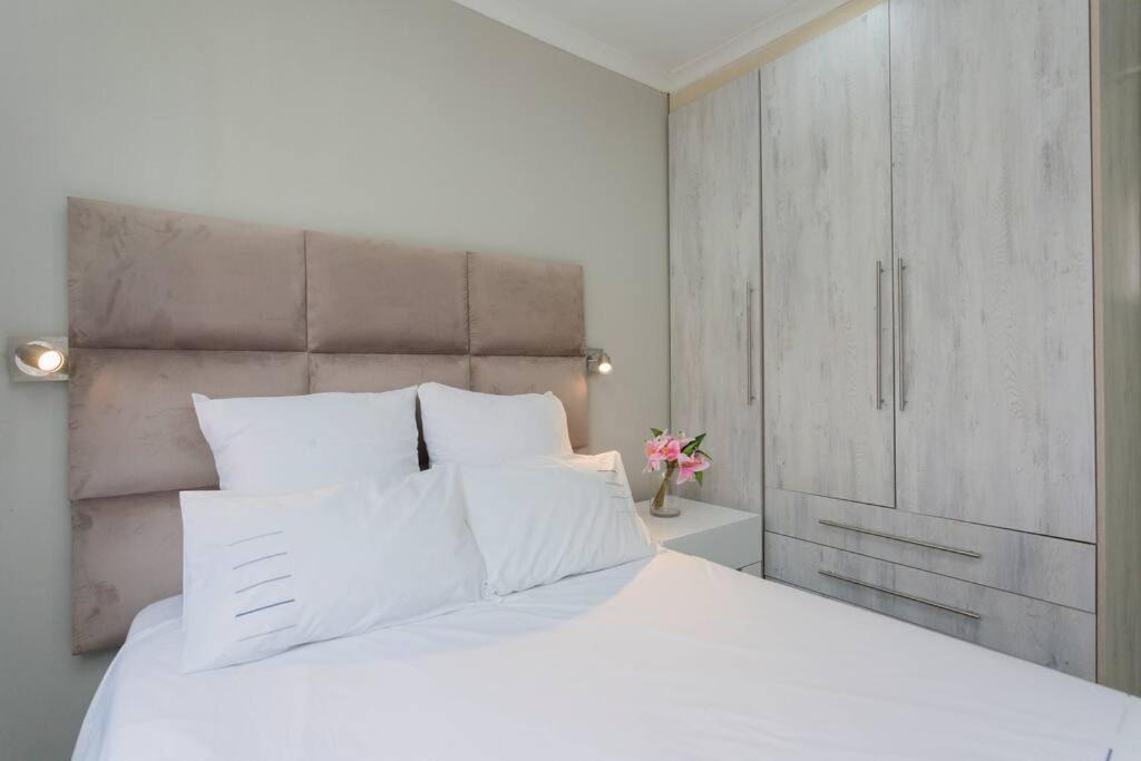 Photo of Bedroom in Lombardy East