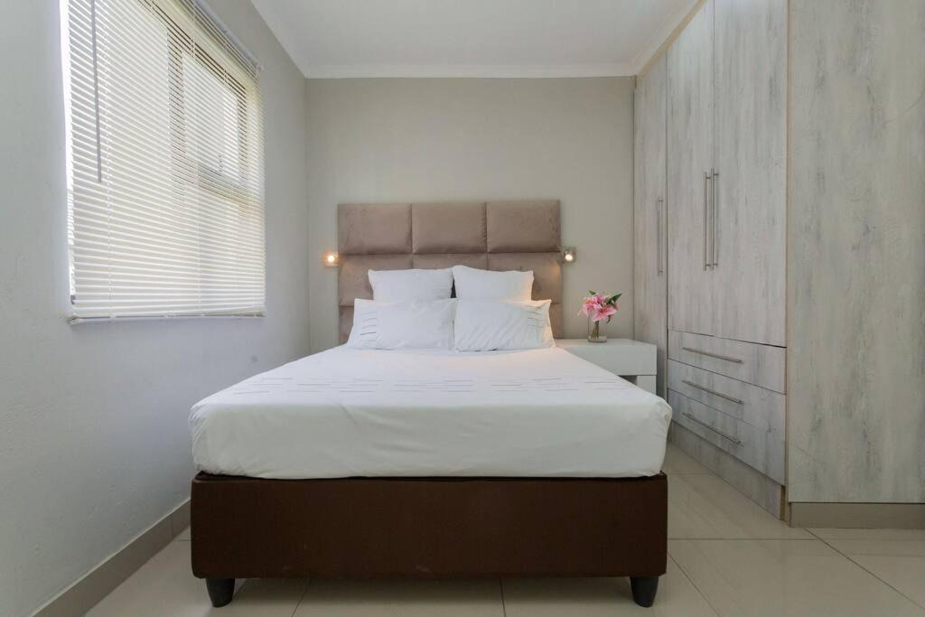 Photo of Bedroom in Lombardy East