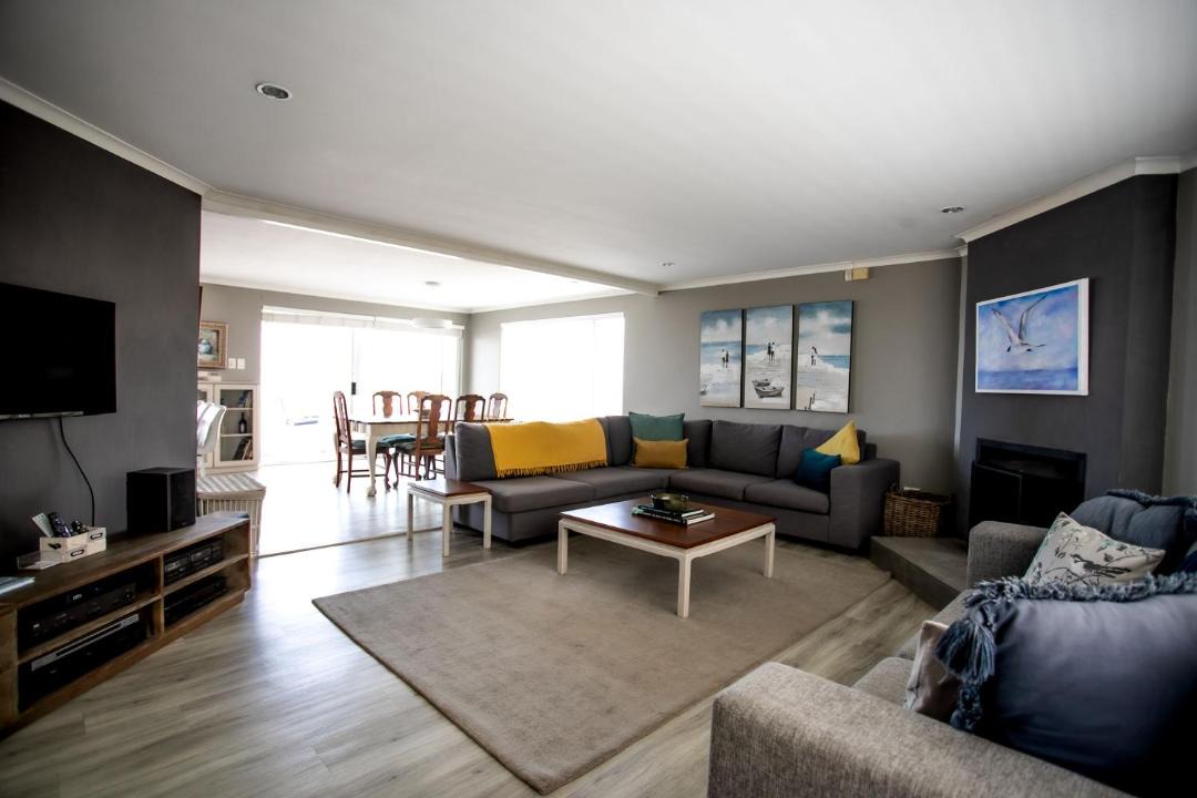 Photo of Livingroom in Voelklip