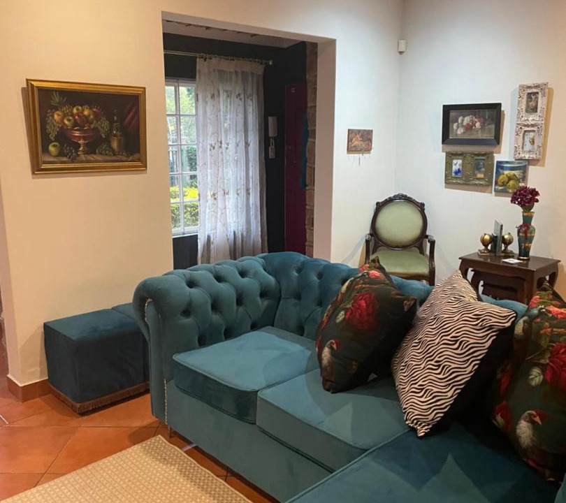 Photo of Livingroom in Hillcrest