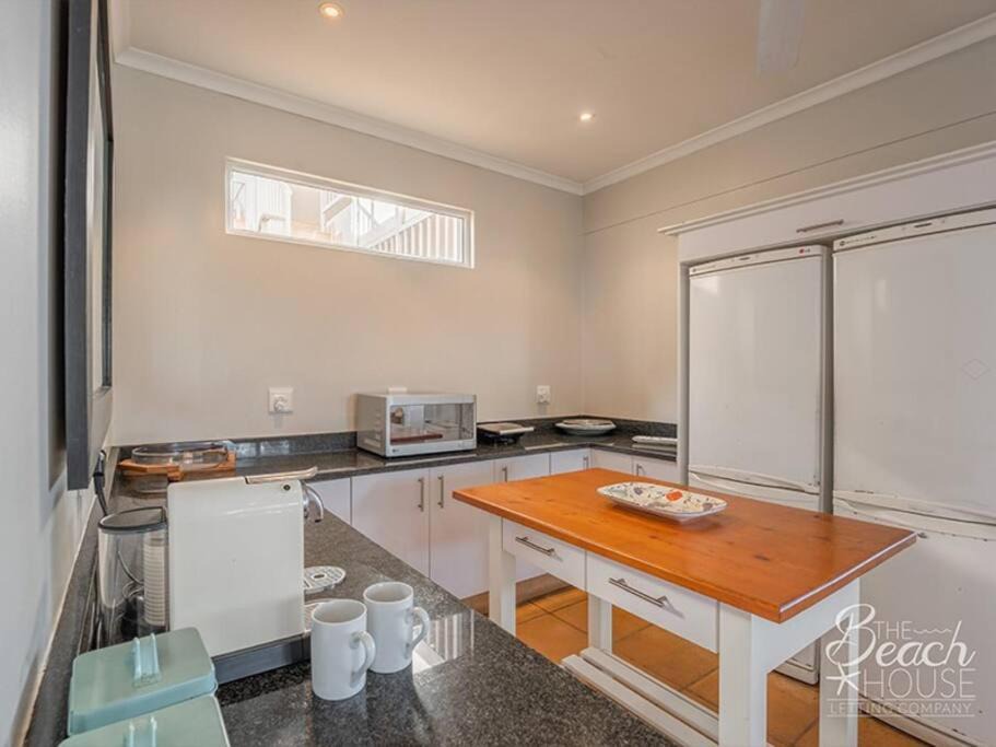 Photo of Kitchen in Sheffield Beach