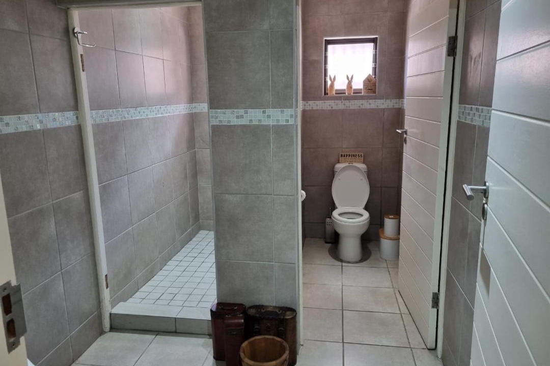 Photo of Bathroom in Beacon Bay