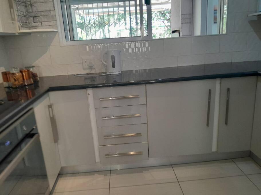 Photo of Kitchen in Faerie Glen