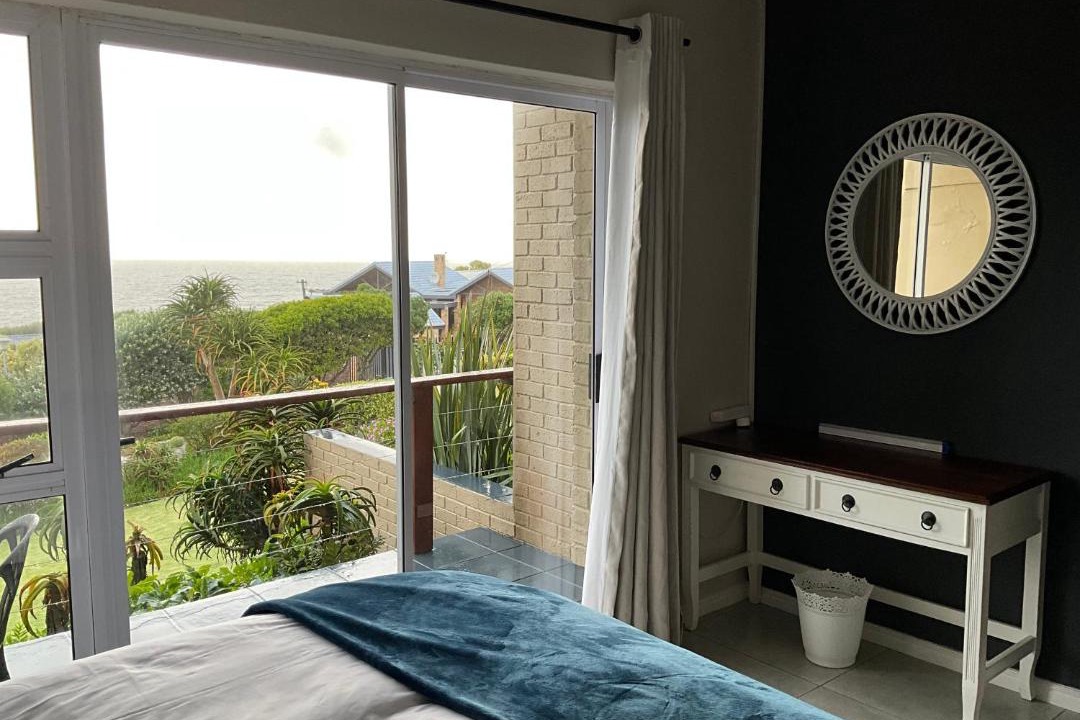 Photo of Bedroom in Wilderness Beach