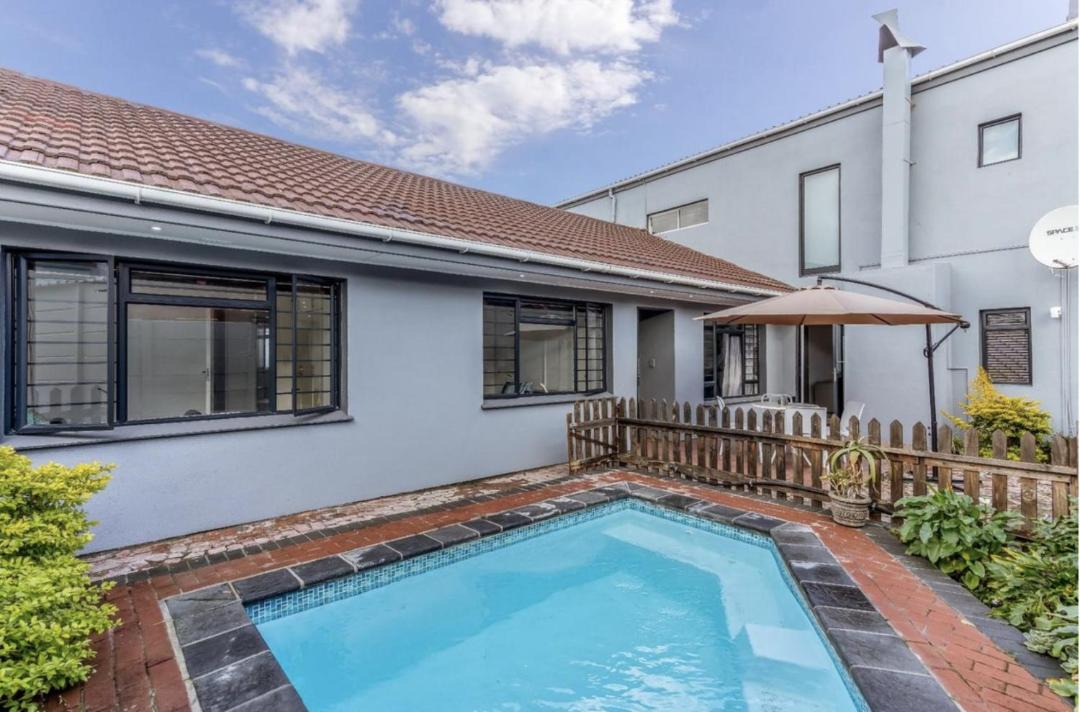 Photo of Outdoor in Gordons Bay Central