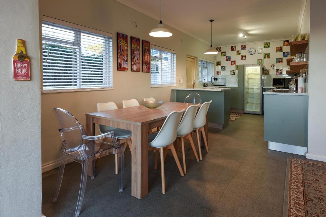 Photo of Livingroom in Gordons Bay Central