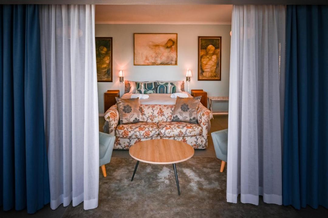 Photo of Livingroom in Gordons Bay Central