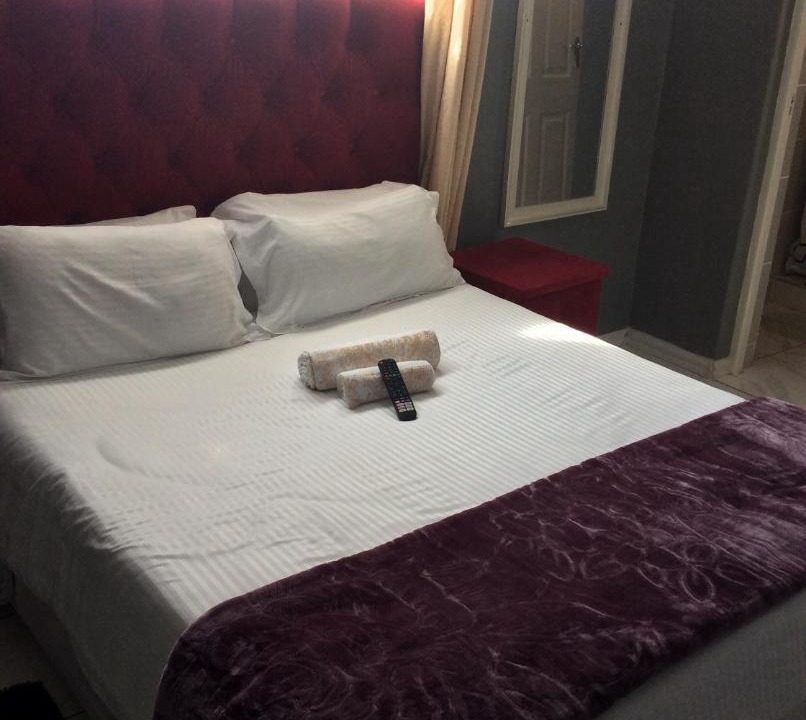Photo of Bedroom in Berea