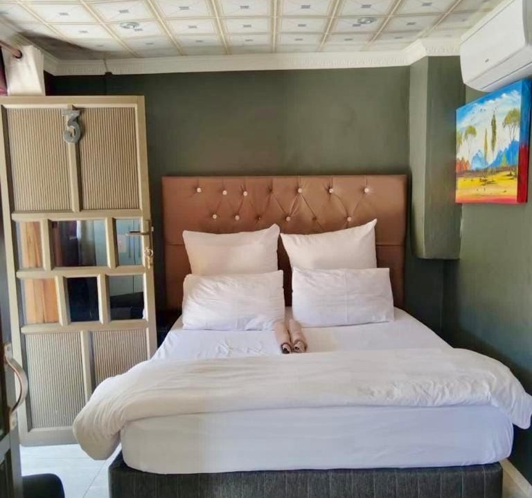 Photo of Bedroom in Scottsville