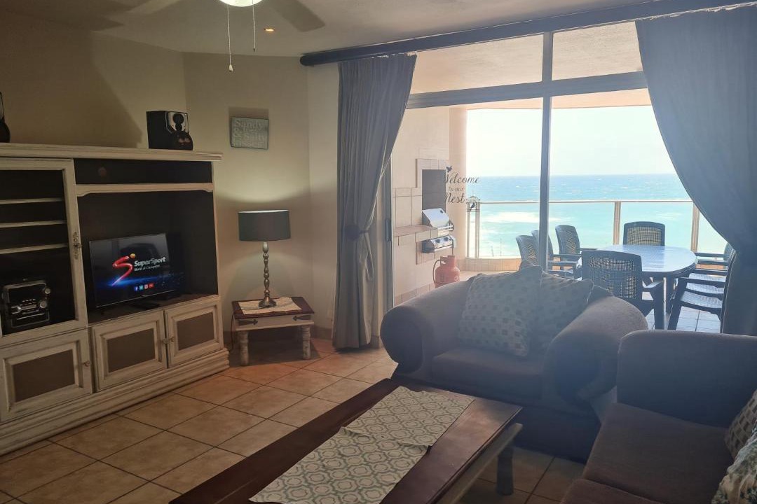 Photo of Livingroom in Margate Beach