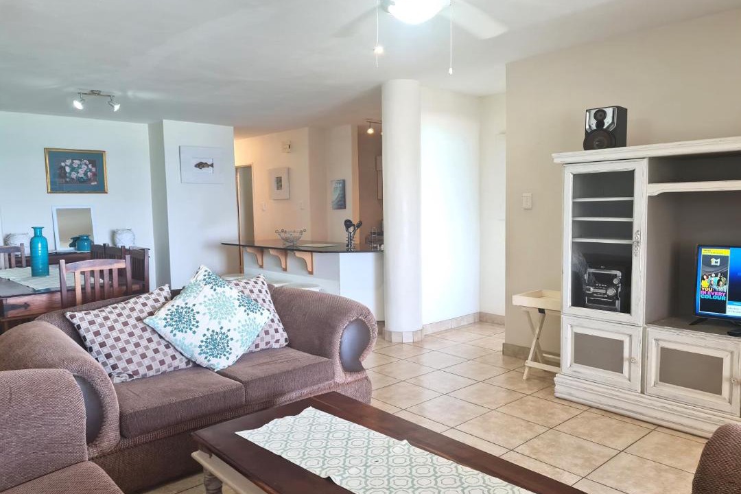 Photo of Livingroom in Margate Beach