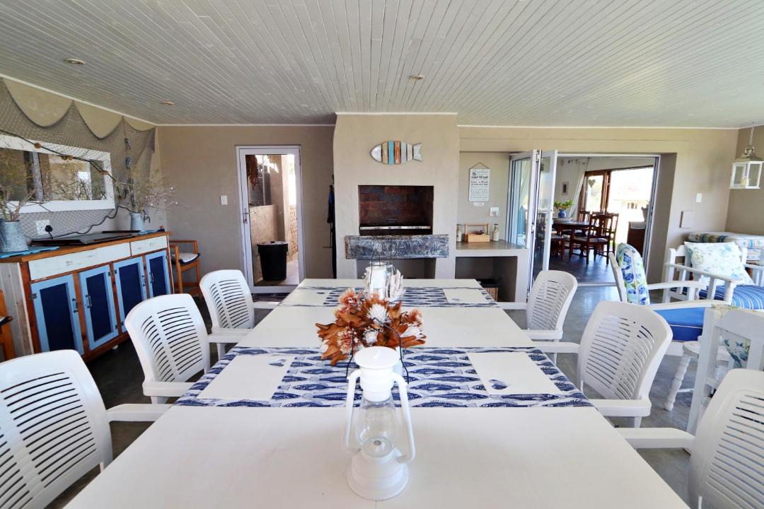 Photo of Livingroom in Still Bay