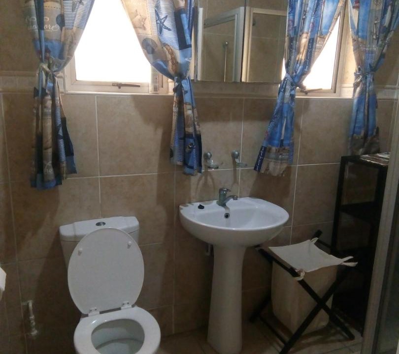 Photo of Bathroom in Kingsborough