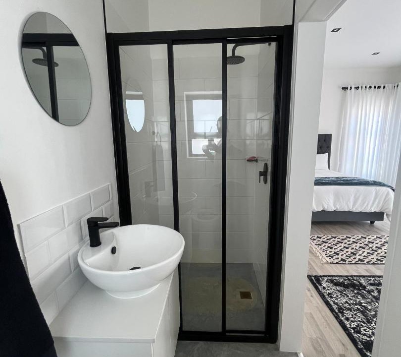 Photo of Bathroom in Shelley Point
