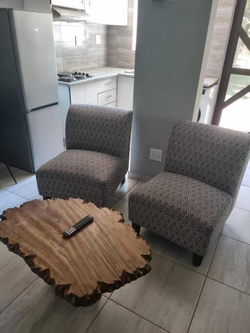 Photo of Livingroom in Greater Johannesburg Metropolitan Area