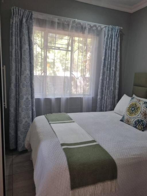 Photo of Bedroom in Greater Johannesburg Metropolitan Area