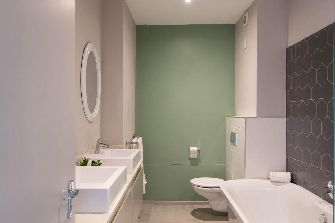 Photo of Bathroom in Durban Point