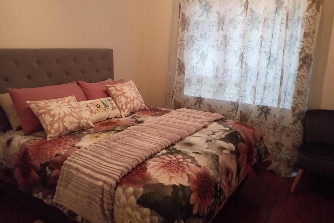 Photo of Bedroom in Greater Johannesburg Metropolitan Area