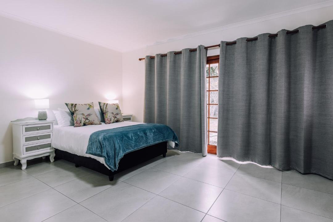 Photo of Bedroom in Panorama