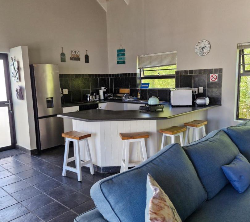 Photo of Livingroom in Shelley Point