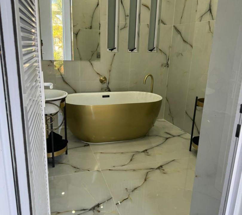 Photo of Bathroom in Humewood