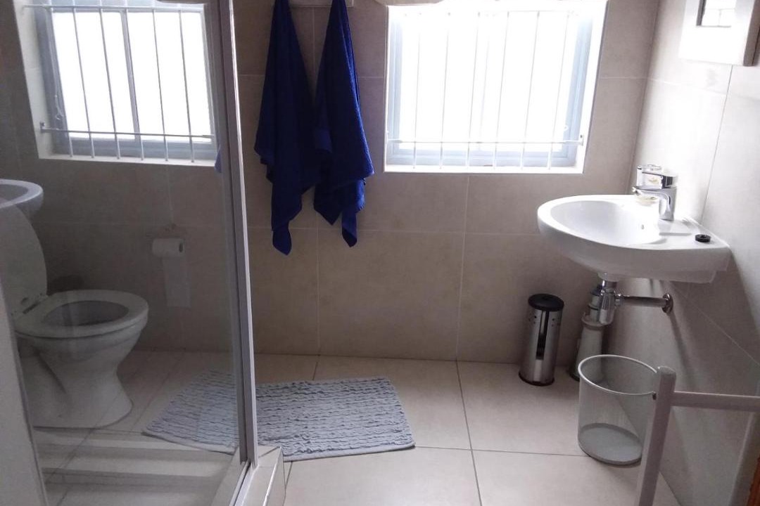 Photo of Bathroom in Paternoster