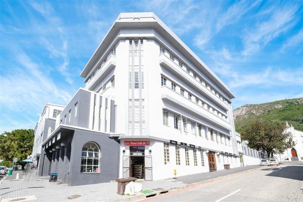 Photo of Buildings in Paarl